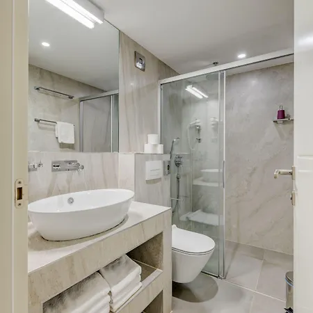 Roko Luxury 4* Сплит