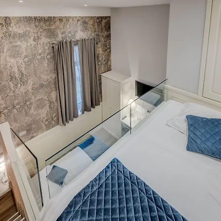 Roko Luxury Гостевой дом Сплит