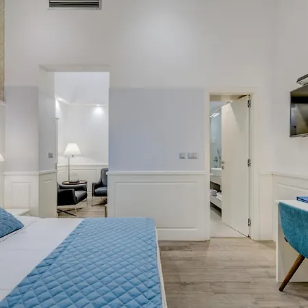 Roko Luxury 4* 스플리트