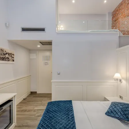 Roko Luxury בית הארחה ספליט