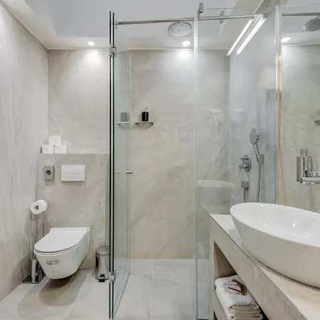 Roko Luxury 4*