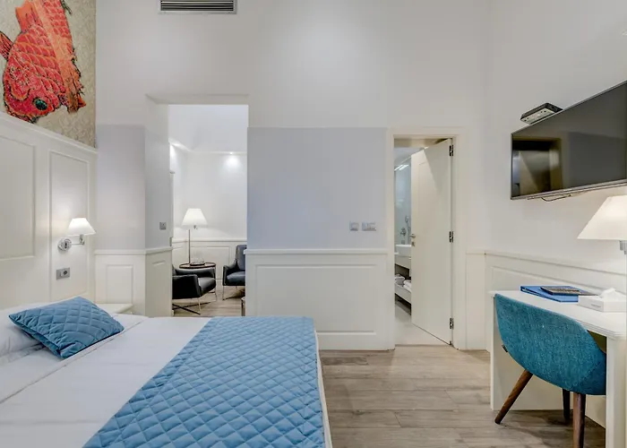 Roko Luxury 4* Split